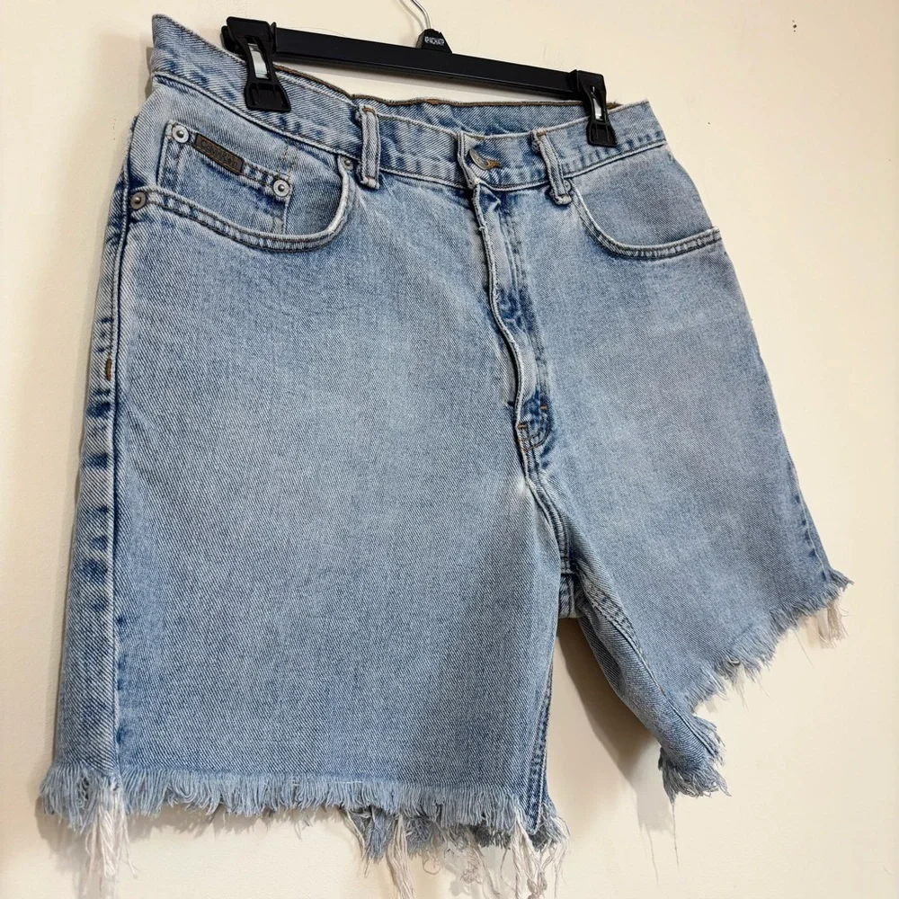 CALVIN KLEIN Vintage USA Western Men's 33 Cut-Off Light Blue Denim Jean Shorts
